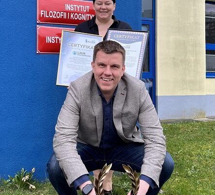 Certyfikat Akredytacyjny Studia z Przyszłością 2024 dla kierunku Management Instytucji Publicznych i Public Relations